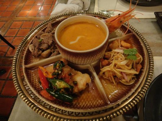 トリップアドバイザー提供