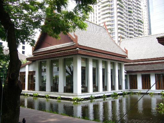 トリップアドバイザー提供