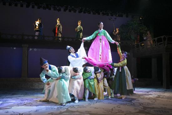 トリップアドバイザー提供