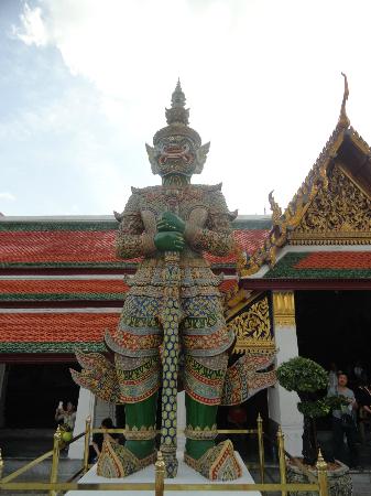 トリップアドバイザー提供