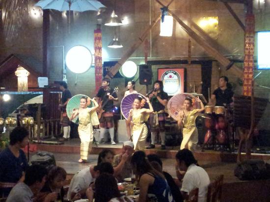 トリップアドバイザー提供