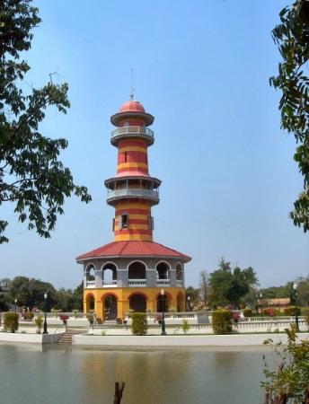 トリップアドバイザー提供