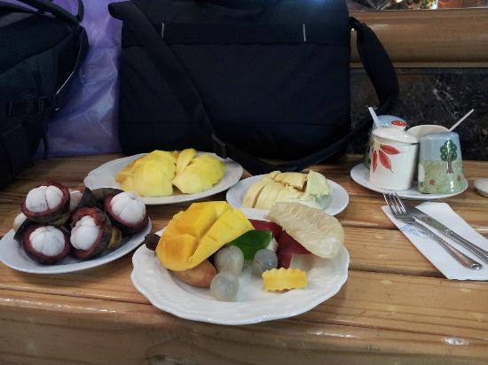 トリップアドバイザー提供