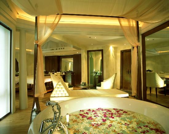 トリップアドバイザー提供