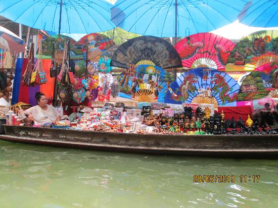 トリップアドバイザー提供