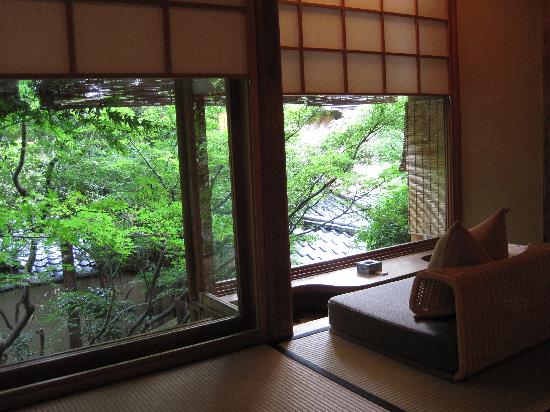 トリップアドバイザー提供