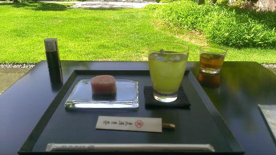 トリップアドバイザー提供