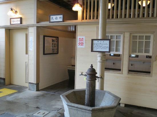 トリップアドバイザー提供