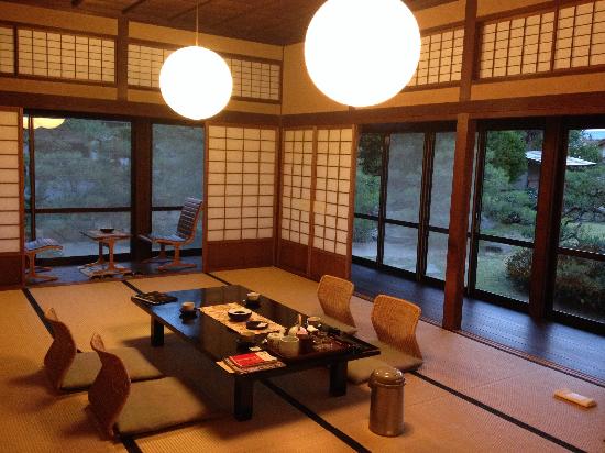 トリップアドバイザー提供