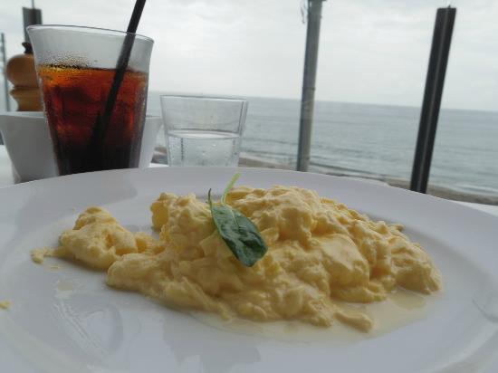 トリップアドバイザー提供