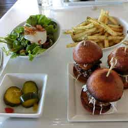 トリップアドバイザー提供