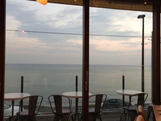 トリップアドバイザー提供