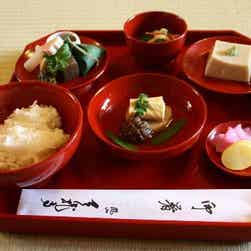 トリップアドバイザー提供