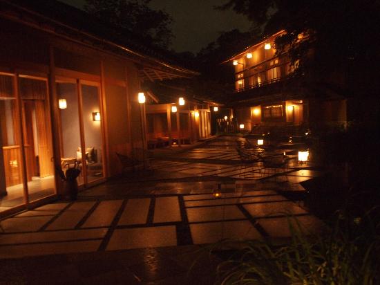 トリップアドバイザー提供