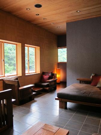 トリップアドバイザー提供