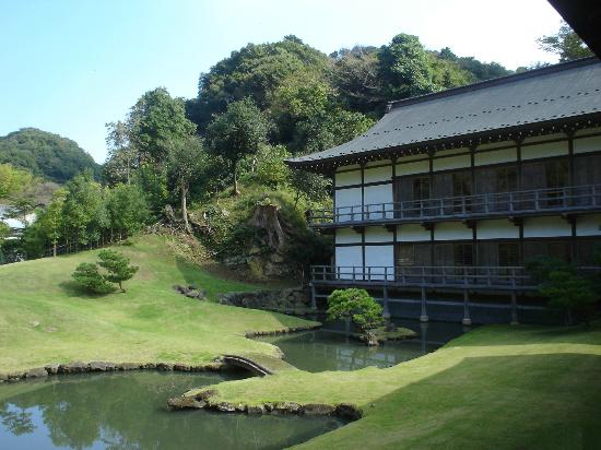 トリップアドバイザー提供